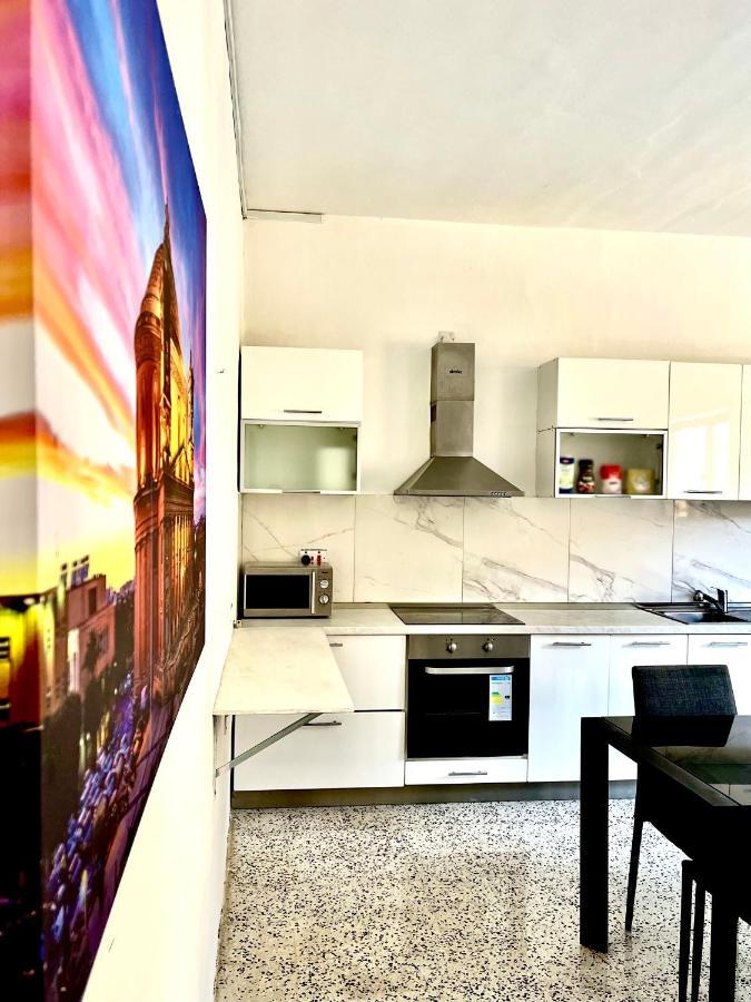 Camag Apartment - Very Close To Airport Birzebbuga Exterior photo